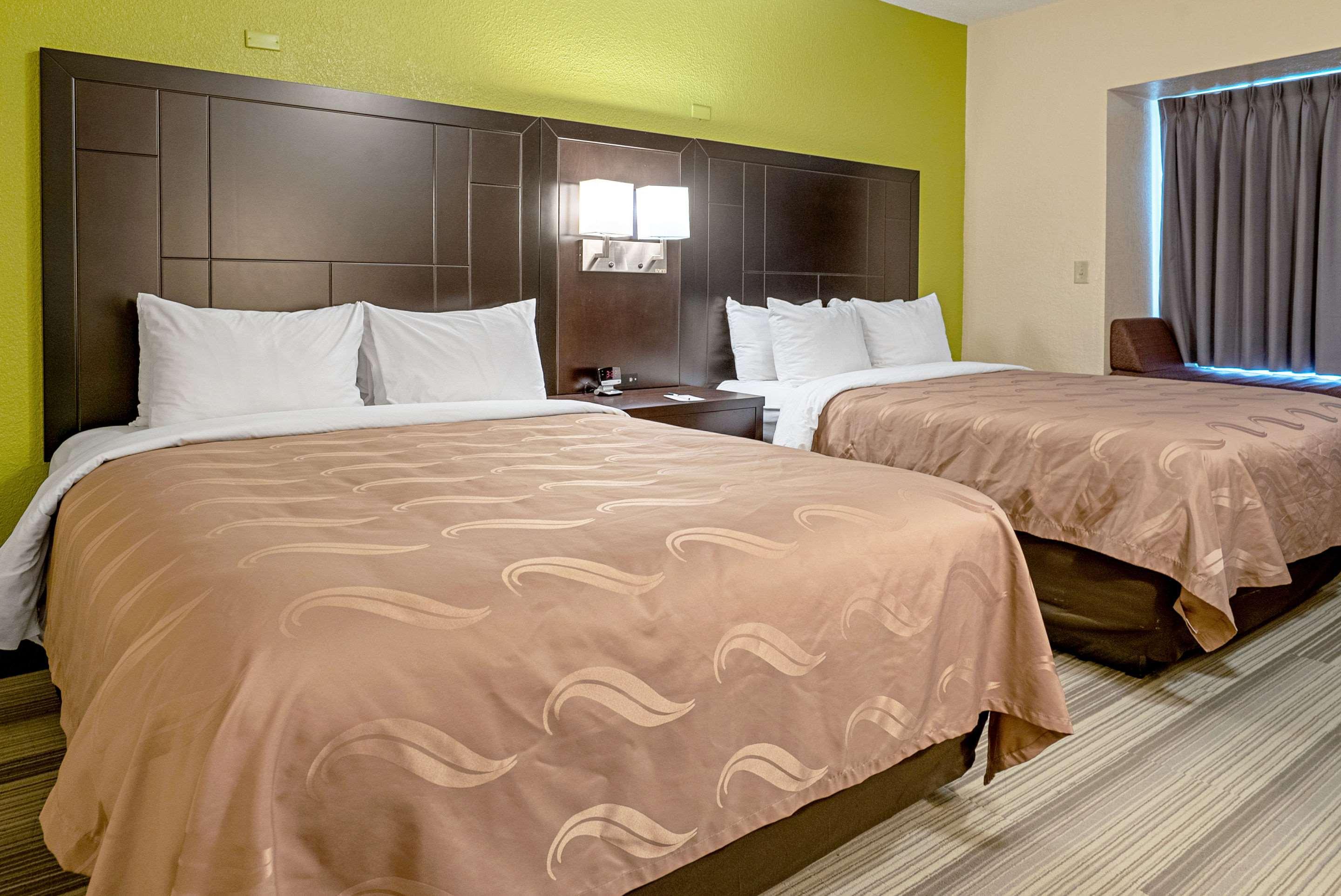 Quality Inn & Suites Robbinsville Exterior foto