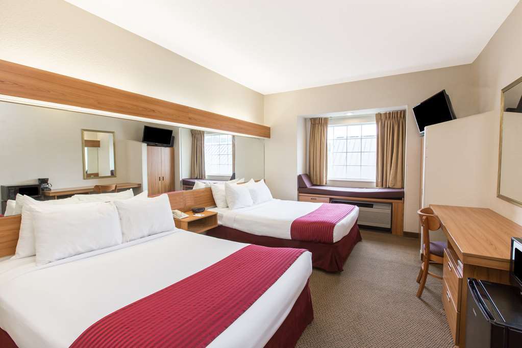 Quality Inn & Suites Robbinsville Zimmer foto
